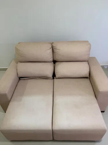 Sofá Retrátil de dois lugares