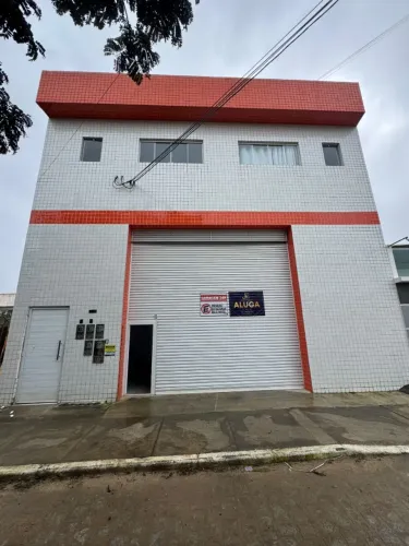 GALPÃO LOCALIZADO NA COHAB 2 EM GARANHUNS