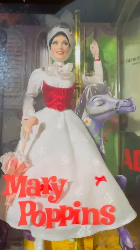 BARBIE COLLECTOR - MARY POPPINS - NRFB