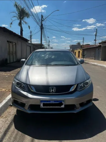 Honda Civic Sedan LXR 2.0 Flexone 16V Aut. 4P 2016