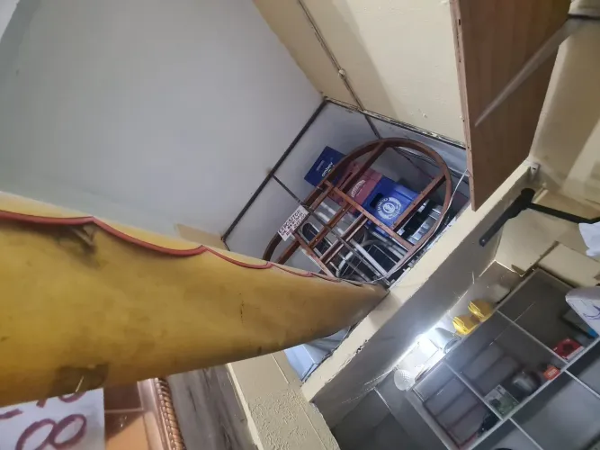 Toldo amarelo