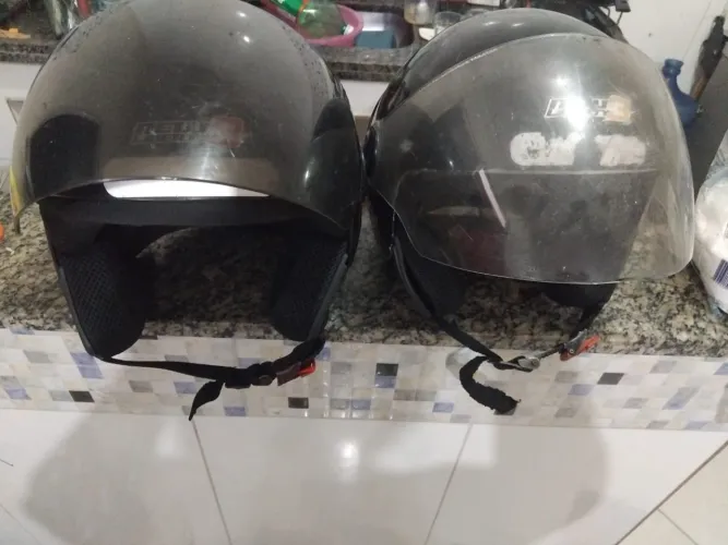 Capacetes