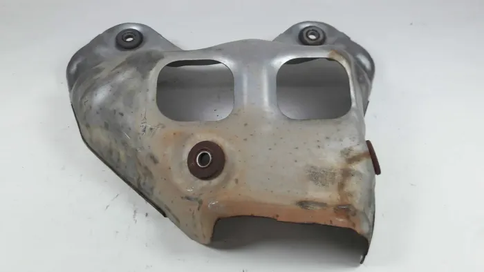 Defletor Do Coletor Escape Mitsubishi Lancer 11 12 13 14 15