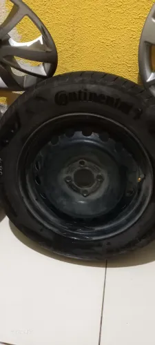 Vende-se pneu continental 185/65/15 completo com a jante valor a combinar!
