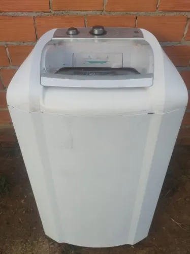Vendo máquina Colormaq 12 kg funcionando perfeitamente(Faço entrega)