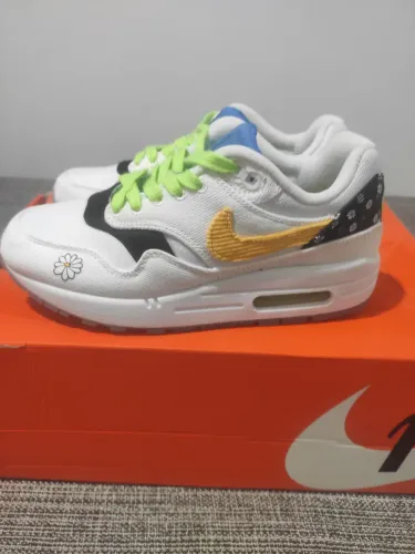 Tênis Nike Air feminino