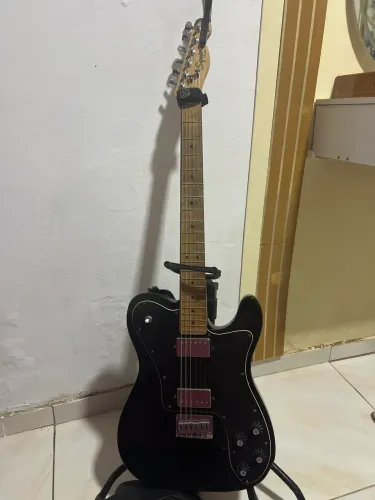 Guitarra squier fender