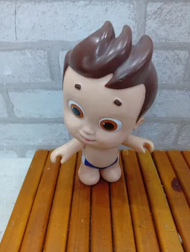 Boneco Nívea Doll estrela 