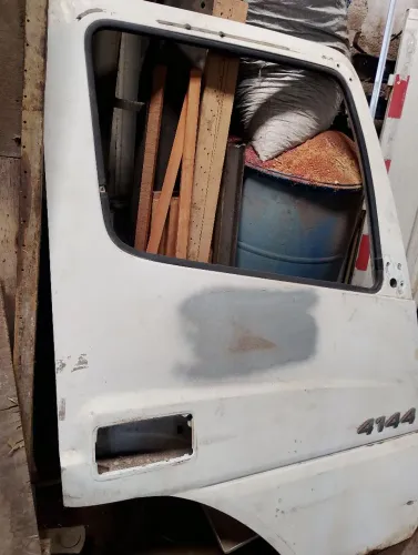Porta cabine Mercedes