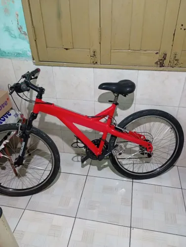 Vendo bicicleta Caloi t-type aro 26