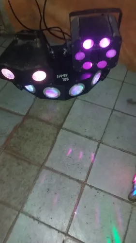 Vendo essas peças de iluminação leia!!