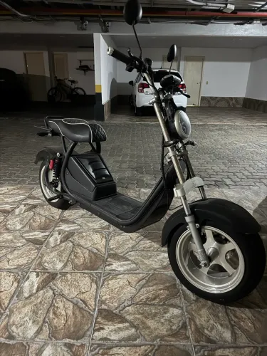 SCOOTER ELÉTRICA X16 3000W - ANO 2023