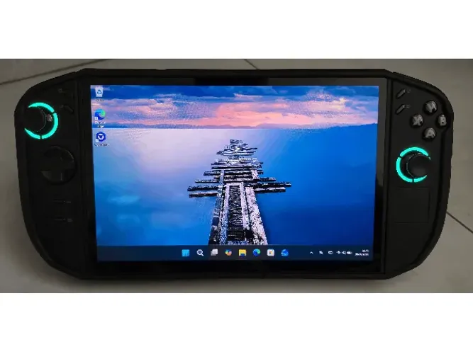 Lenovo Legion Go 2 (Z2, SDD 512GB, RAM 32GB, 8.8'' OLED VRR)