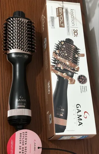 Escova e Secadora GAMA Italy Bivolt, 1300W, na Caixa e com Garantia