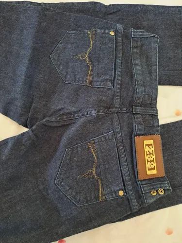 Calça Jeans