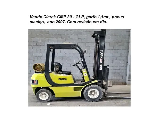 Empilhadeira Clark CMP 30