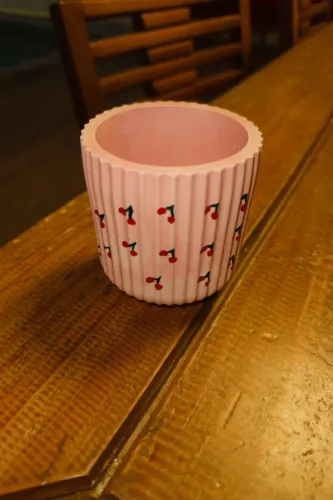 Pote artesanal versátil ( porta pincel/ algodão/cotonete/escova?)