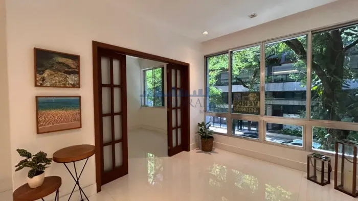 Ipanema - Nascimento Silva, Totalmente Reformado| 2 Quartos (1 Suíte) | 1 Vaga.