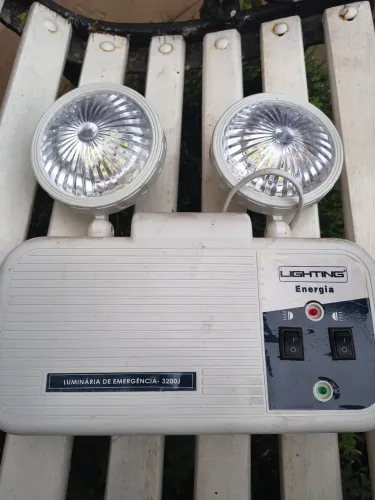 Luz de emergência - mod. 3200J