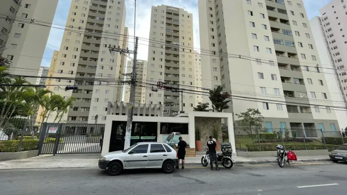 Apartamento para aluguel com 65 metros quadrados com 3 quartos em Continental - Osasco - S