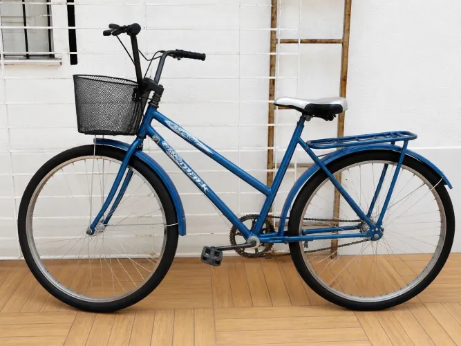Bicicleta Monark Azul - Com Cestinha e Garupa (FAÇO A ENTREGA GRÁTIS)