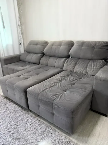 Sofá suede cinza