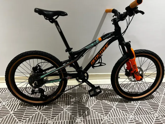 Bicicleta Infantil Aro 20 Redstone Alpha G 8 velocidades Freio a Disco HIDRÁULICO