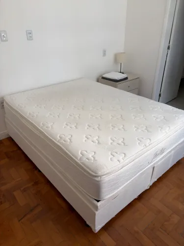 Colchão Casal Molas ensacadas Umaflex