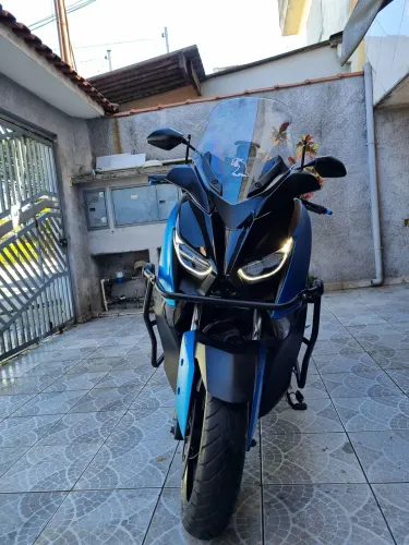 Xmax 250 2021