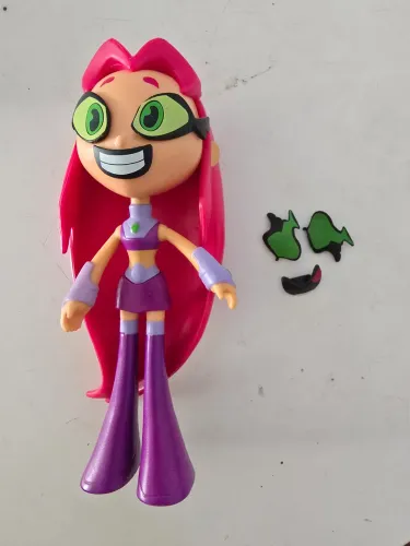 Boneco Starfire teen titans go! Mattel. 2017. Articulado. Muda expressão.