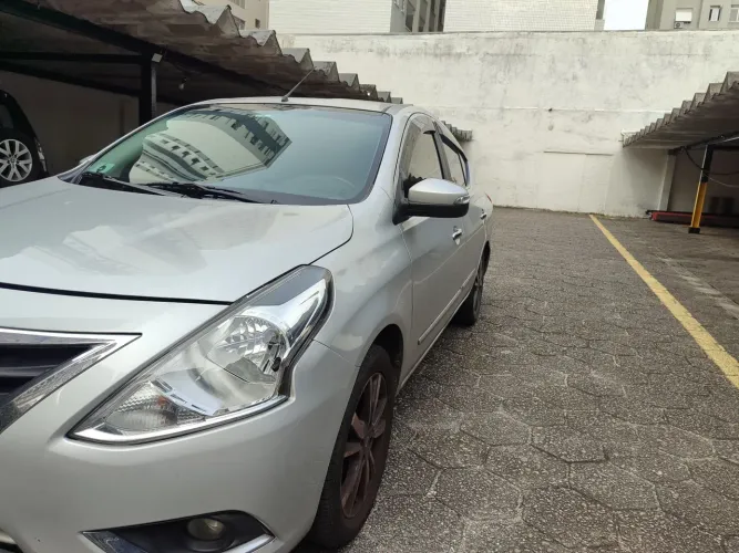 Nissan Versa SL 1.6 16V Flexstart 4P Aut. 2018