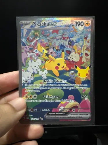 Pikachu EX Coleção de 30 anos