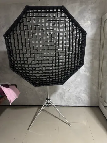 Godox SK300II ? Flash de Estúdio Godox SK300II 300W + softbox