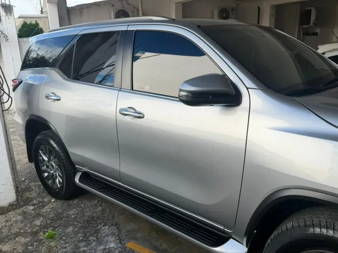 Toyota Hilux SW4 SRX 4X4 2.8 TDI 16V Dies. Aut. 2021