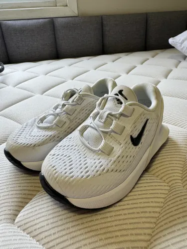 Tênis Nike air Max 27C n21 usado