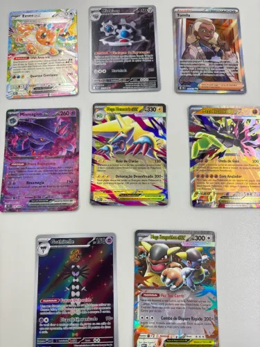 Cartas Pokémon ultrararas e promo
