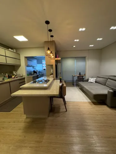 Apartamento no Veneziano Residencial e Comercial | 2 Dormitórios com Suíte e Closet | Cric