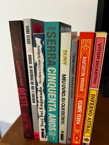 Combo 8 Livros | R$ 25