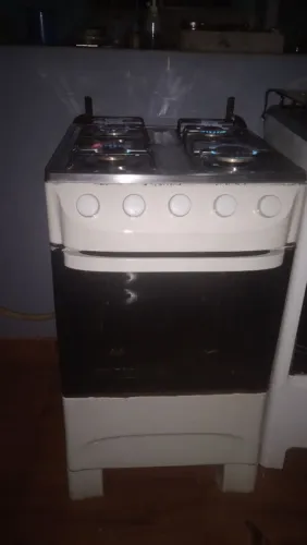Fogão faz entrega na cidade 299