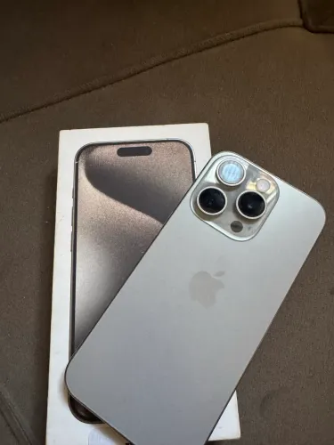 iPhone 15 pro 128