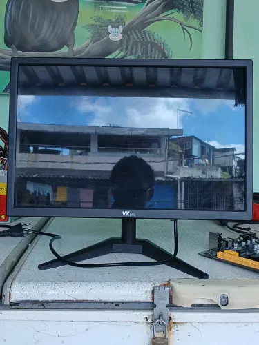 Monitor 60hz pra vender rápido 170 ou 160