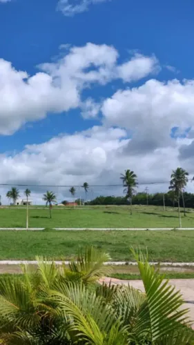 vendo terreno a prazo em condomínio 10 minutos do centro de carpina ,faço parcelas de 649