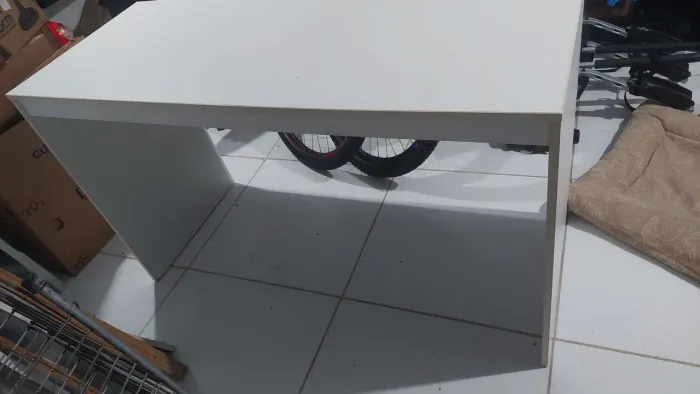 Mesa escritório birot 130x52,5 aceito cartão entrego