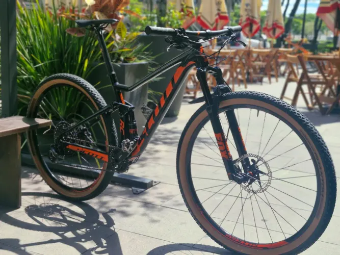 Bicicleta Scott Spark RC