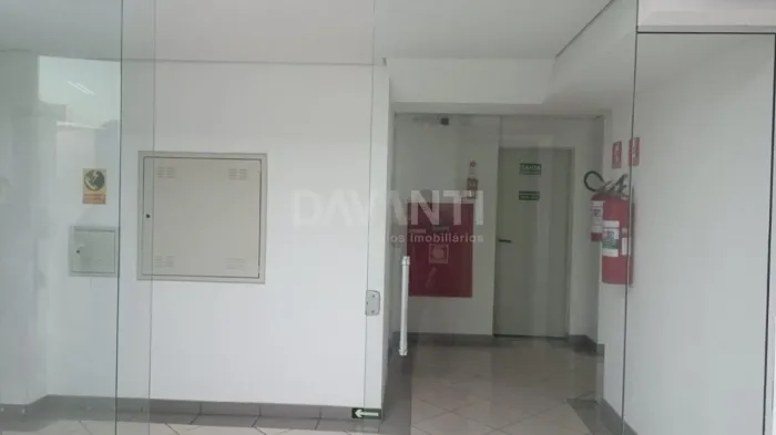Sala Comercial para locação no Ellopar Centro Empresarial em Valinhos na Davanti Imóveis.