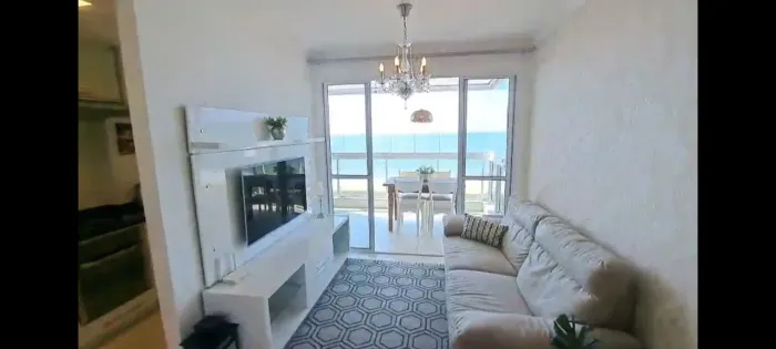 Apartamento de Frente para o Mar
