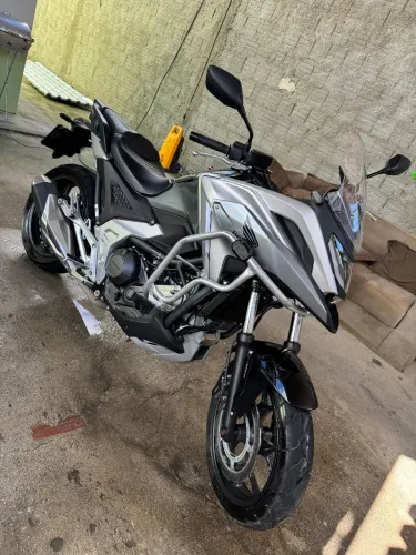 Vendo nc 750  25  zap *15