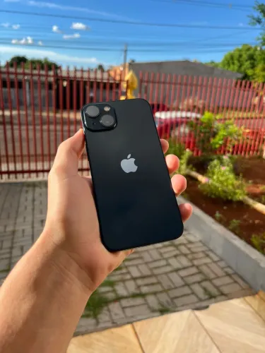 iPhone 13 - 128 GB