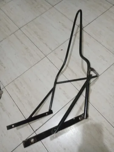 SISSY BAR CUSTOM