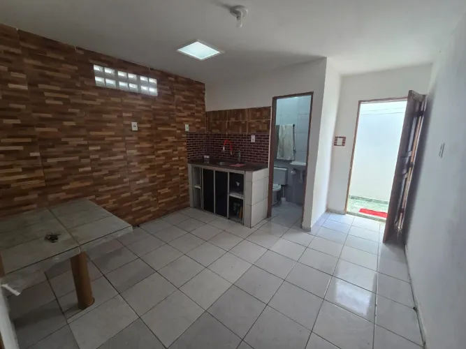 Casa de 2 quartos em Mangabeira 1